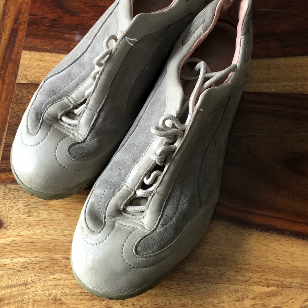 y2k sneakers Puma Nuala size 8